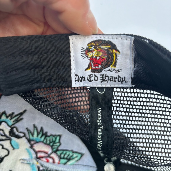 Ed Hardy Embroidered Skull Trucker Cap - Unisex - Picture 11 of 13